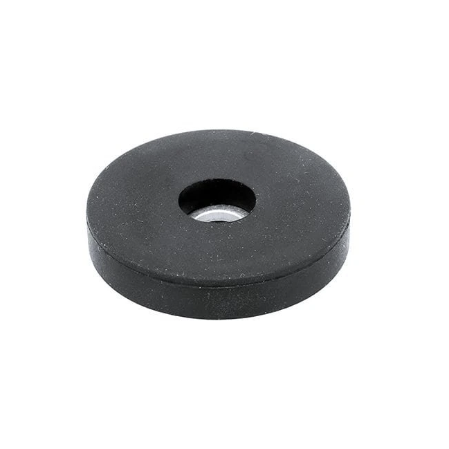 Magnet system with cylindrical hole